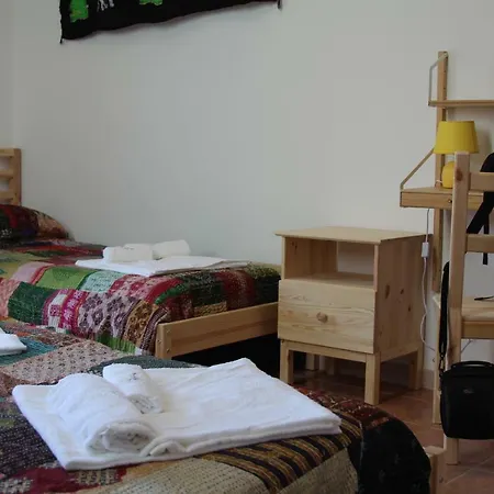 Hostel Beteyà Don Bosco *